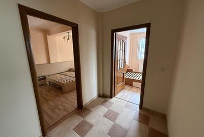 Apartament cu 4 camere decomandat, mobilat în Central - 12