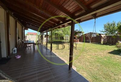 Casă individuală cu 6 camere cu Canalizare în Malu Mare - 13