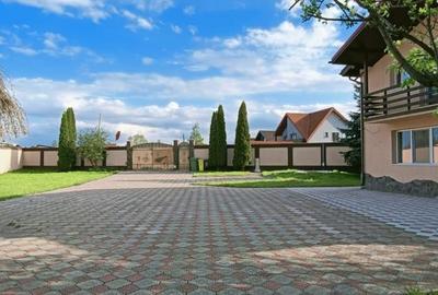 Vand casa cu teren de 900 mp in Harman - 3