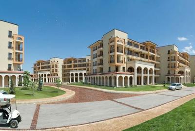 Apartament cu 3 camere decomandat în Exterior Vest - 2