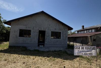 Casă cu 4 camere în Lilieci - 3