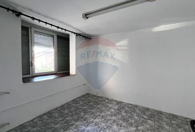 Apartament cu 2 camere semidecomandat în Micro 19 - 4