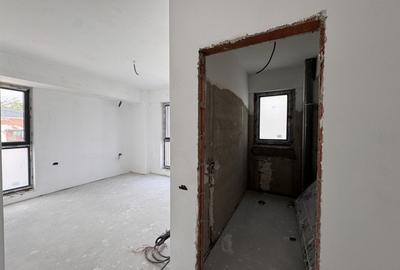 Apartament cu 3 camere decomandat în Băneasa - 12