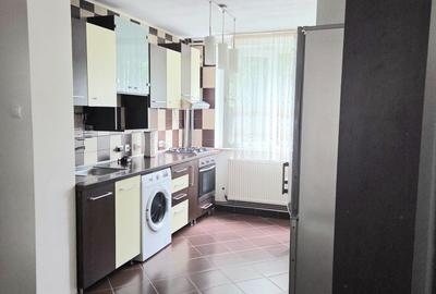 Apartament cu 3 camere decomandat în Exterior Vest - 7