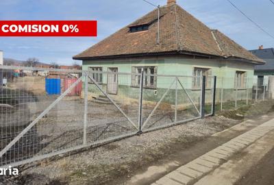 Casă cu 3 camere cu Teren 1242 Mp în Bodoc - 1