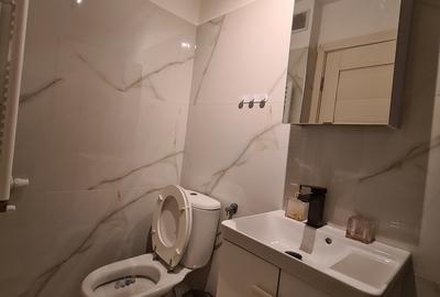 Titan, Piata Trapezului, 1 minut metrou 1 Decembrie 1918 - 6