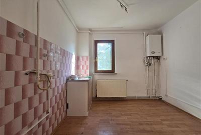 Apartament cu 2 camere semidecomandat în Cornișa - 4