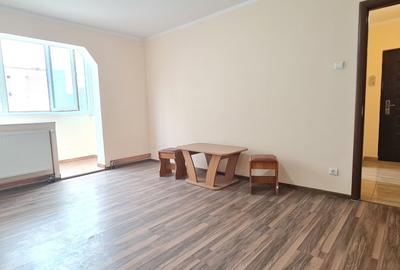 Apartament 2 camere Tractorul - 1