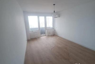 Apartament cu 4 camere decomandat în Central - 5