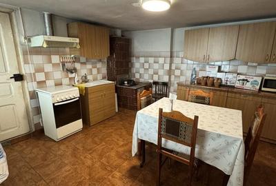 Casă cu 4 camere în Malu - 7