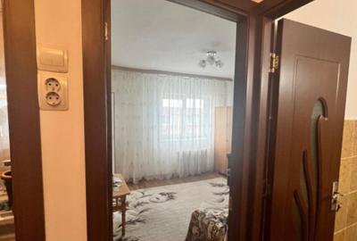 Garsoniera de inchiriat, zona Doi Voievozi, Radauti - 13