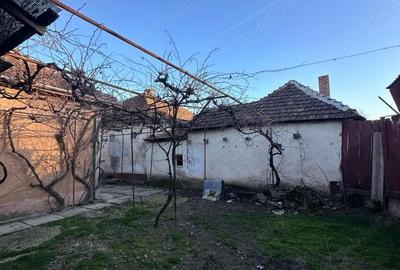 Casă cu Teren 601 Mp în Central - 9