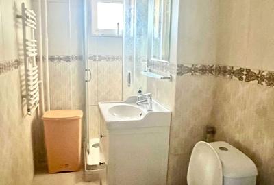 Apartament cu 4 camere decomandat în Victoriei - 8