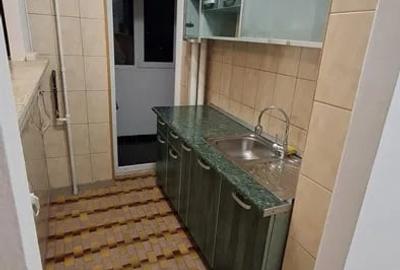 Garsonieră decomandată, mobilată în 1 Decembrie 1918 - 4