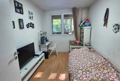 Apartament cu 4 camere semidecomandat în Titan - 8