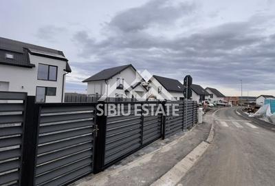 Casă individuală cu 5 camere cu Canalizare în Șura Mică - 4