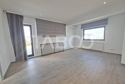 Casă individuală cu 6 camere cu Canalizare în Șura Mică - 12