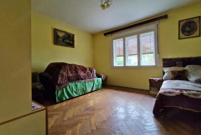 Casă cu 3 camere cu Teren 608 Mp în Central - 2