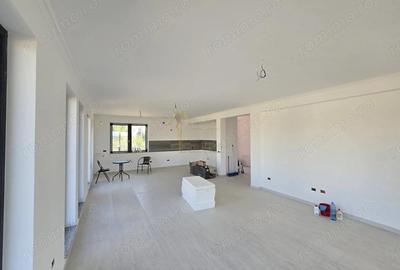 Casă cu 4 camere cu Teren 420 Mp în Central - 8