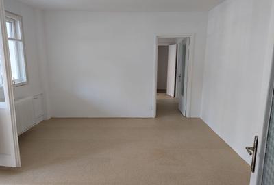 Apartament cu 3 camere semidecomandat în Lujerului - 2