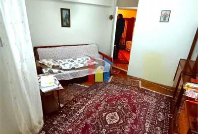 Apartament cu 3 camere decomandat în Călărași - 8