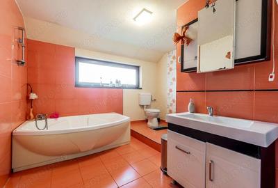 VILA MODERNA CU PISCINA, SAUNA- COMISION 0% ARADUL NOU - 9