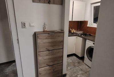 Garsonieră decomandată în 6 Vânători - 3