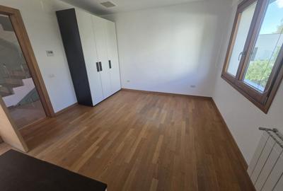 Casă individuală cu 5 camere cu Canalizare în Iancu Nicolae - 10