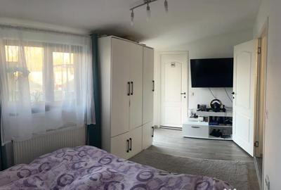 Casă cu 4 camere cu Teren 440 Mp în Sânmihaiu Român - 7