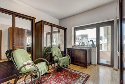 Apartament cu 4 camere decomandat, mobilat în Dacia - 14