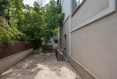 Vila Primaverii, S+P+1+M, 389 mp teren, 266 teren liber - 14