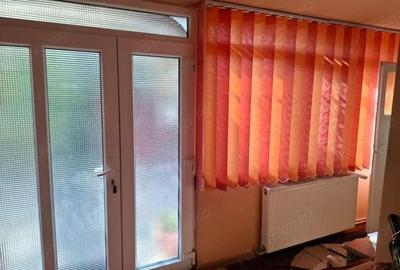 Casă cu 5 camere cu Teren 812 Mp în Central - 4