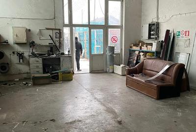 Spațiu comercial, de 203 mp, în Central - 3