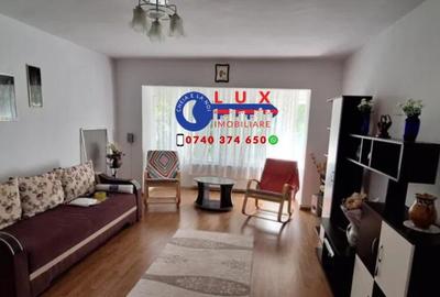 Apartament cu 3 camere decomandat în E3 - 3