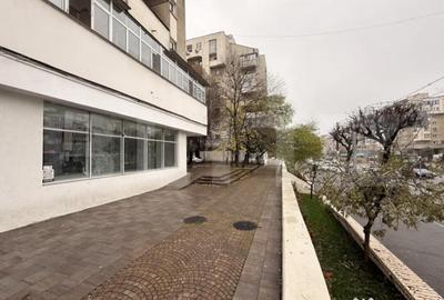 Spațiu comercial, de 145 mp, în Calea București - 7