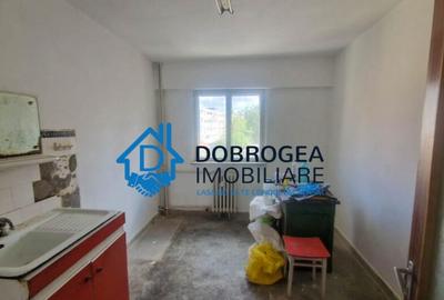 CENTRAL- 2 CAMERE DECOMANDAT,ETAJ 2, DE RENOVAT - 3