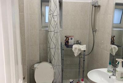 Casă cu 3 camere cu Teren 80 Mp în P-ța Victoriei - 2