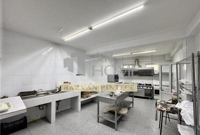 Sala evenimente si pensiune, centru Urlati, Prahova - 1