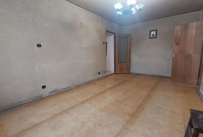 Apartament cu 2 camere semidecomandat în Vitan - 9