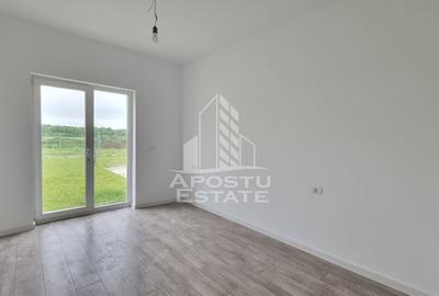 Apartament cu 3 camere decomandat în Torontalului - 4