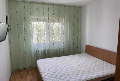 Inchiriere Apartament 3 camere | Braila, zona Ultracentrala (Pia?a Concordia) - 2