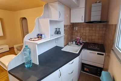 Apartament cu 3 camere decomandat, mobilat în Girocului - 7