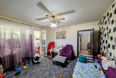 Apartament cu 3 camere, 68 mp utili, etaj 3, zona Pajura - 2