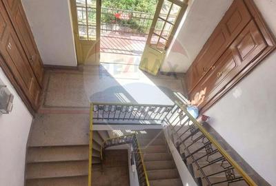 Apartamente de vanzare - 3