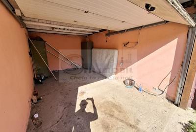 Liber, de vanzare apartament 3 camere Valea Lupului Iasi, baie cu geam - 19