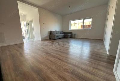 Duplex despartit prin baie - mansardabil - teren 360 mp - 1