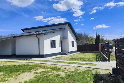 Casă cu 3 camere cu Teren 400 Mp în Albota - 8