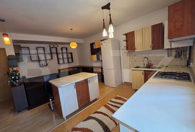 Apartament cu 3 camere semidecomandat, mobilat în Florești - 2