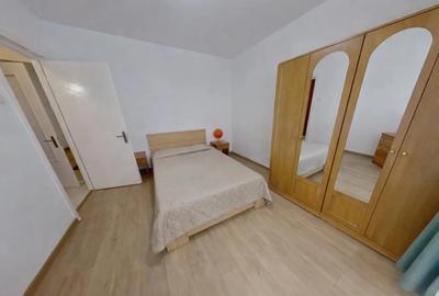 Apartament cu 2 camere semidecomandat, mobilat în Centrul Civic