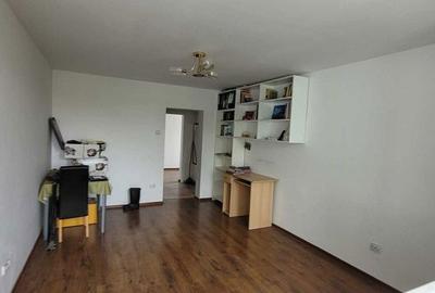 Apartament cu 3 camere decomandat în Central - 5